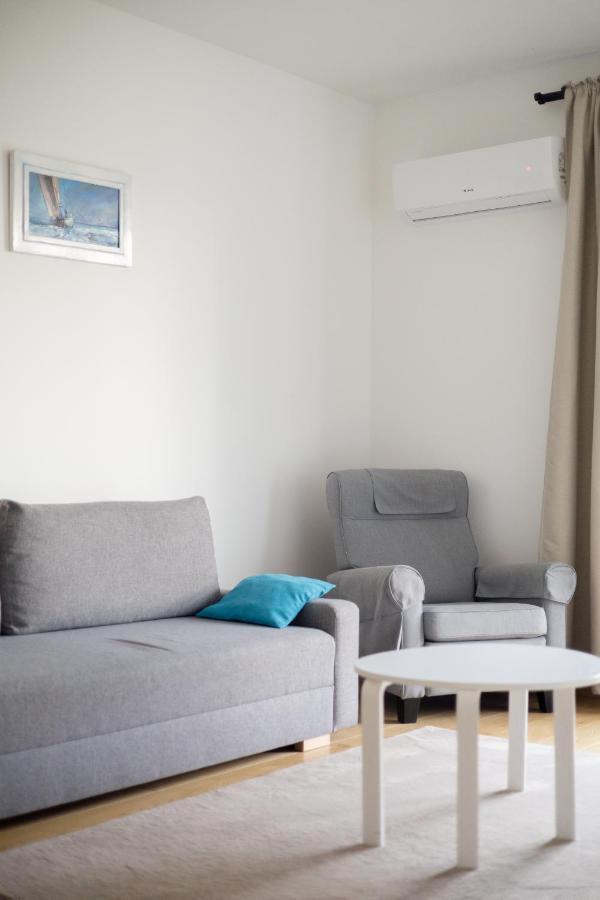 ורשה Budki Szczesliwickie Business Apartment מראה חיצוני תמונה