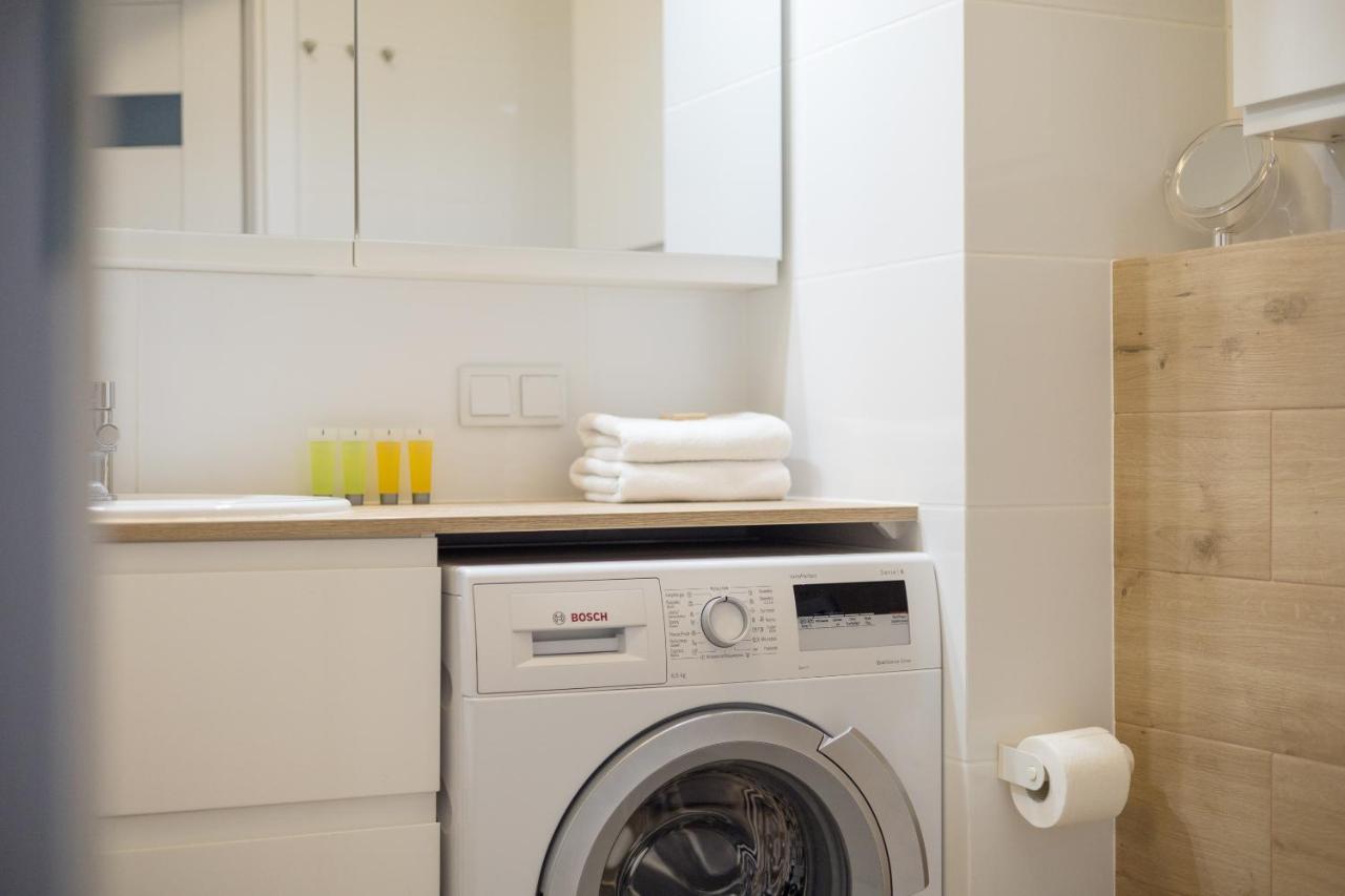 ורשה Budki Szczesliwickie Business Apartment מראה חיצוני תמונה